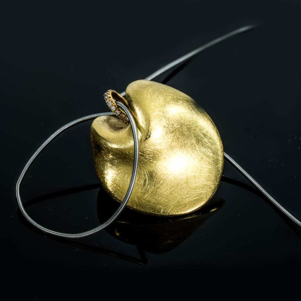 18K yellow gold- Solid unique Gold Heart Pendant - small diamonds on the loop