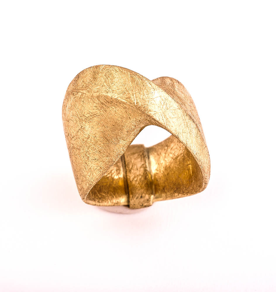 18K yellow gold - SOLID Mobius #1 Ring