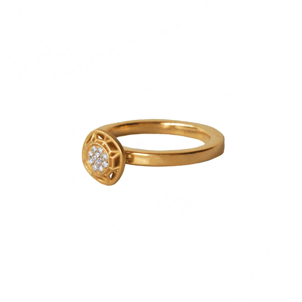 18K yellow Diamond Shape #4 -wedding Ring
