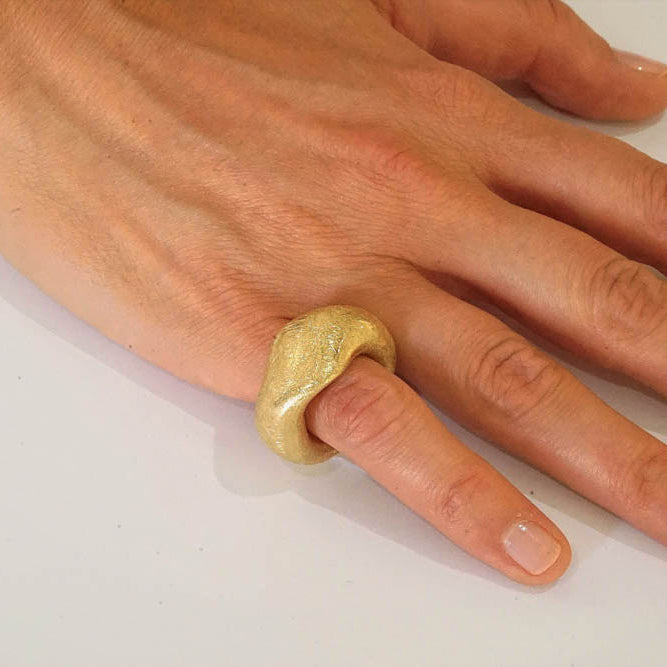 18K -  Pinkie Contemporary Ring - handmade jewelry