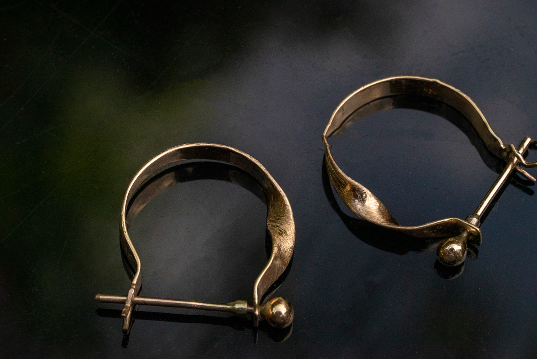 18k round Mobius Gypsy - earrings