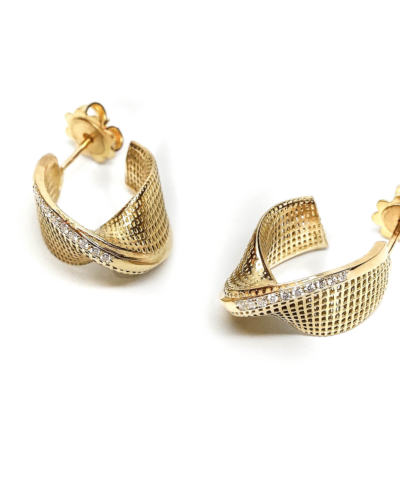 18K yellow gold- Diamonds Small Mobius Modern Earrings -pave diamonds line