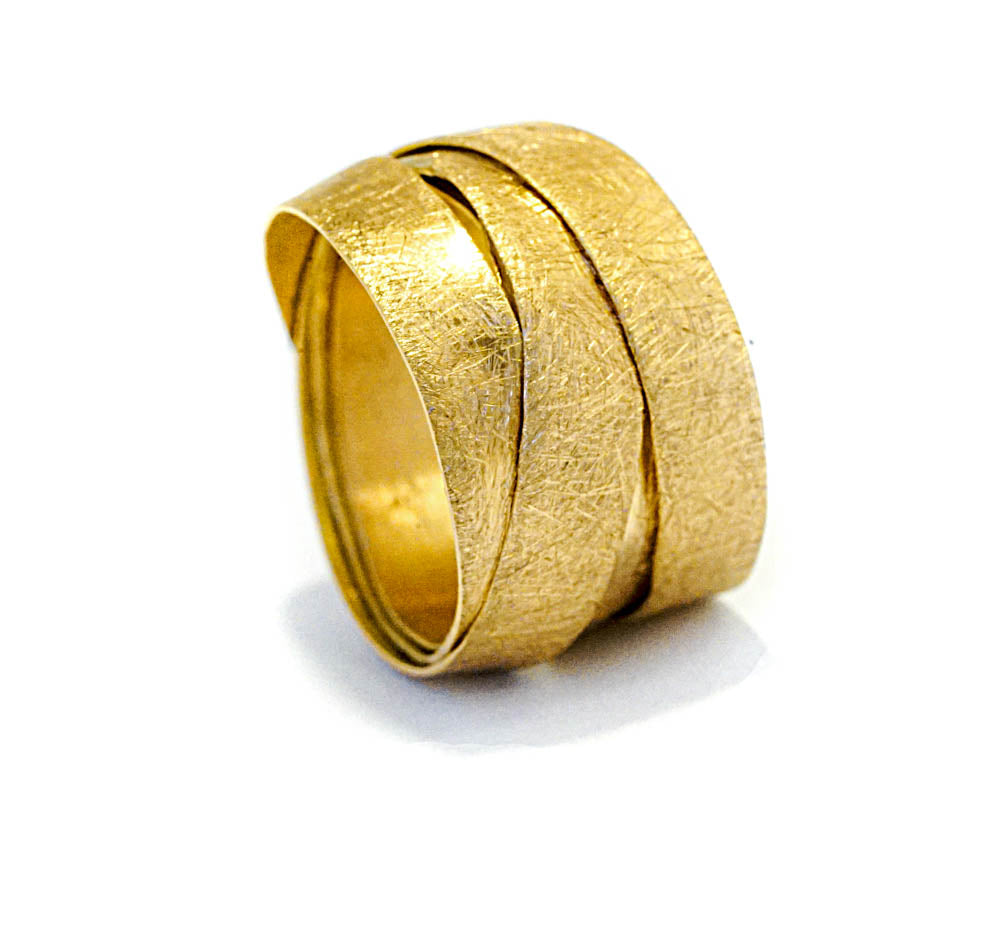 18K yellow gold- Round 5 Loops Unique Ring
