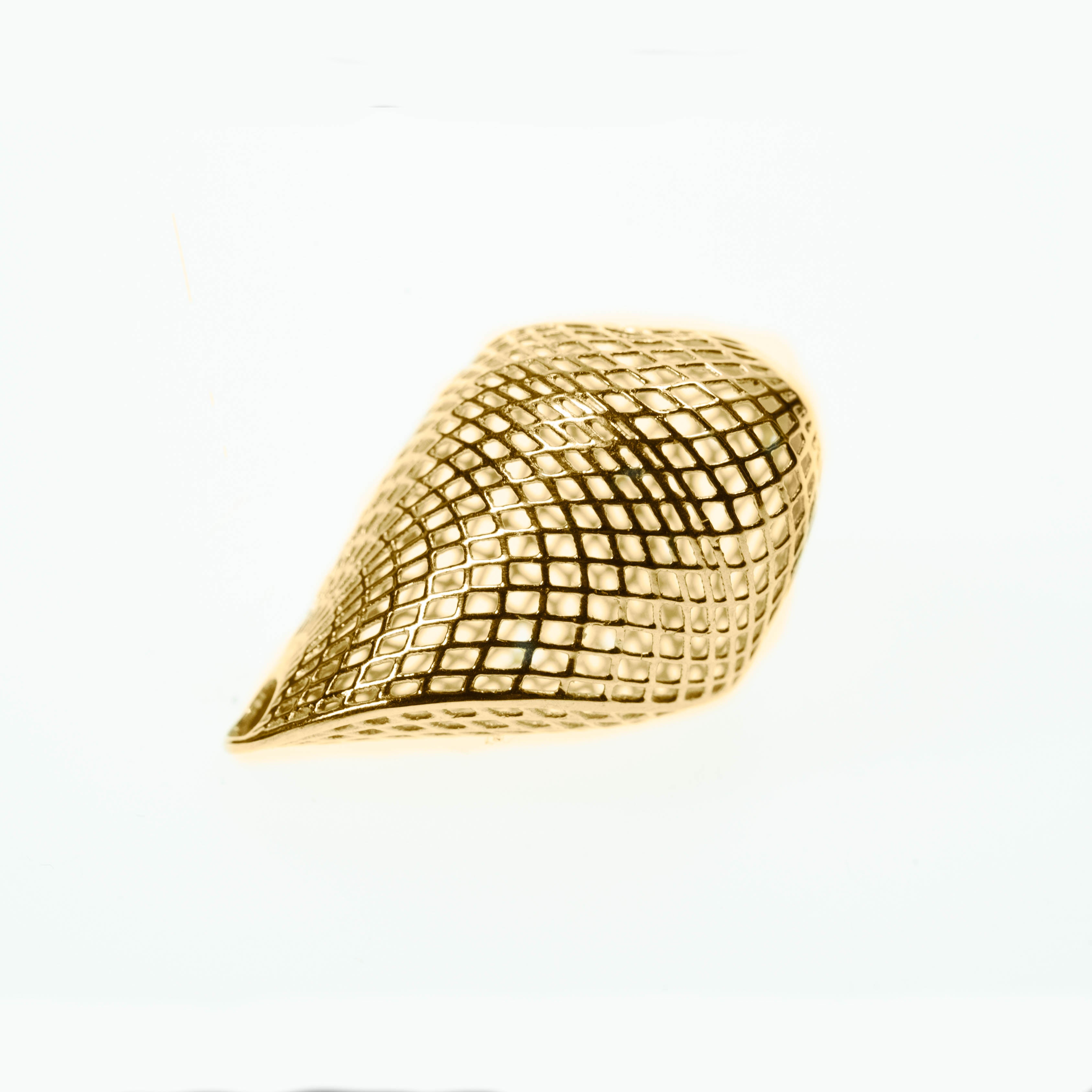 18k yellow gold - Unique Contemporary, basket Pendant