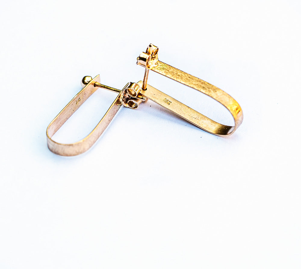 14K  Gold Horseshoe-shaped gypsy earrings