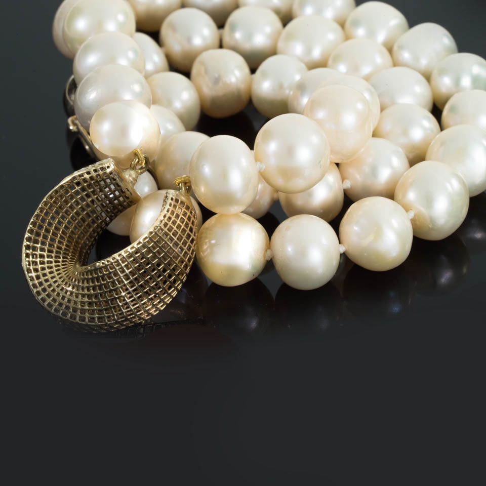6mm Ridged Golden Ball Pearl Necklace Clasp - Pearl & Clasp