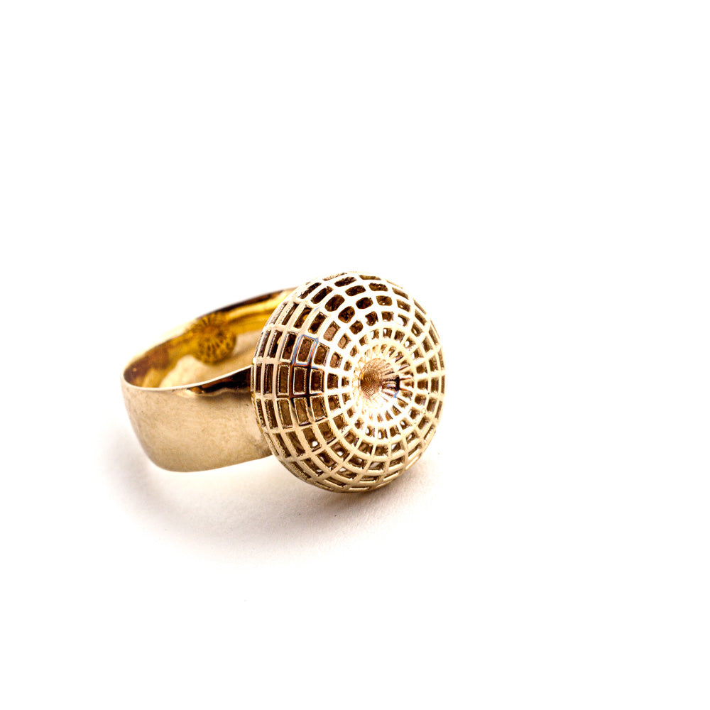 18K - Yellow Gold- Ball Solitaire Ring