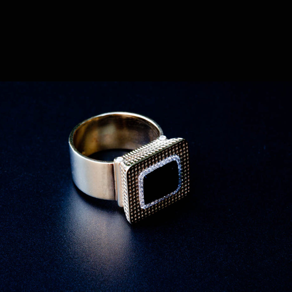 14K - Statement Square Onyx Diamonds Ring