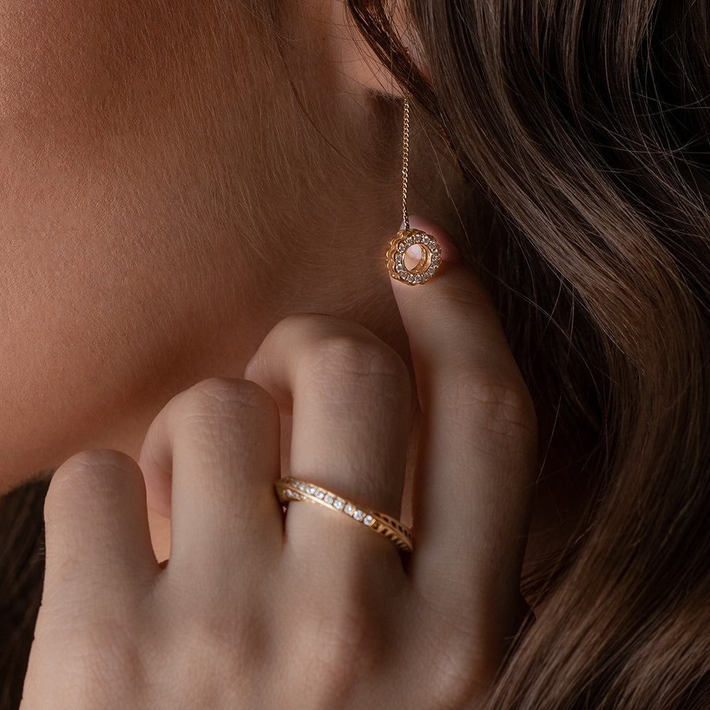 18k -  Diamond Flower on a chain Earring-ONE EARRING - handmade jewelry