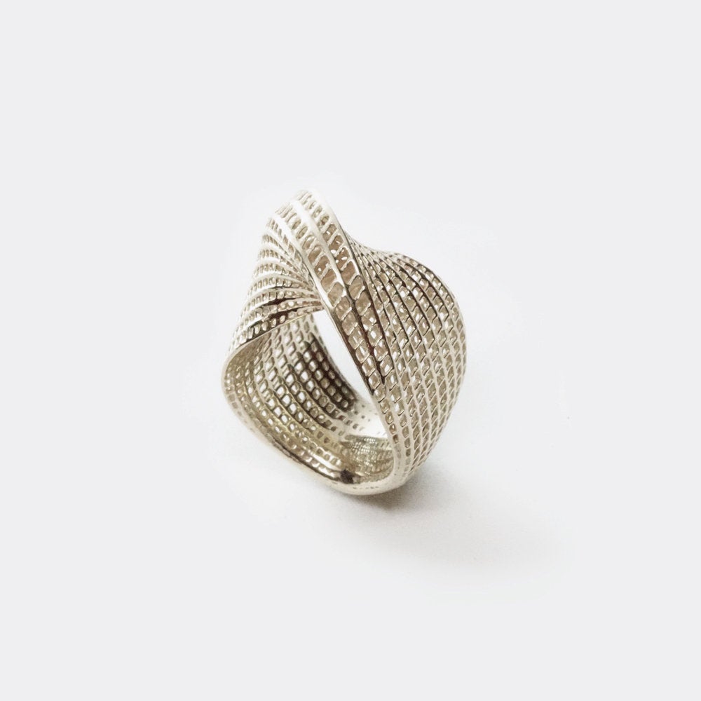 Sterling Silver - Statement Mobius Ring Cocktail Modern Jewelry