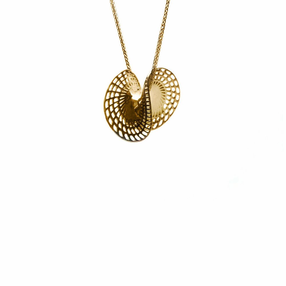 18K yellow gold- Small Twisted disk unique pendant on Spiga chain