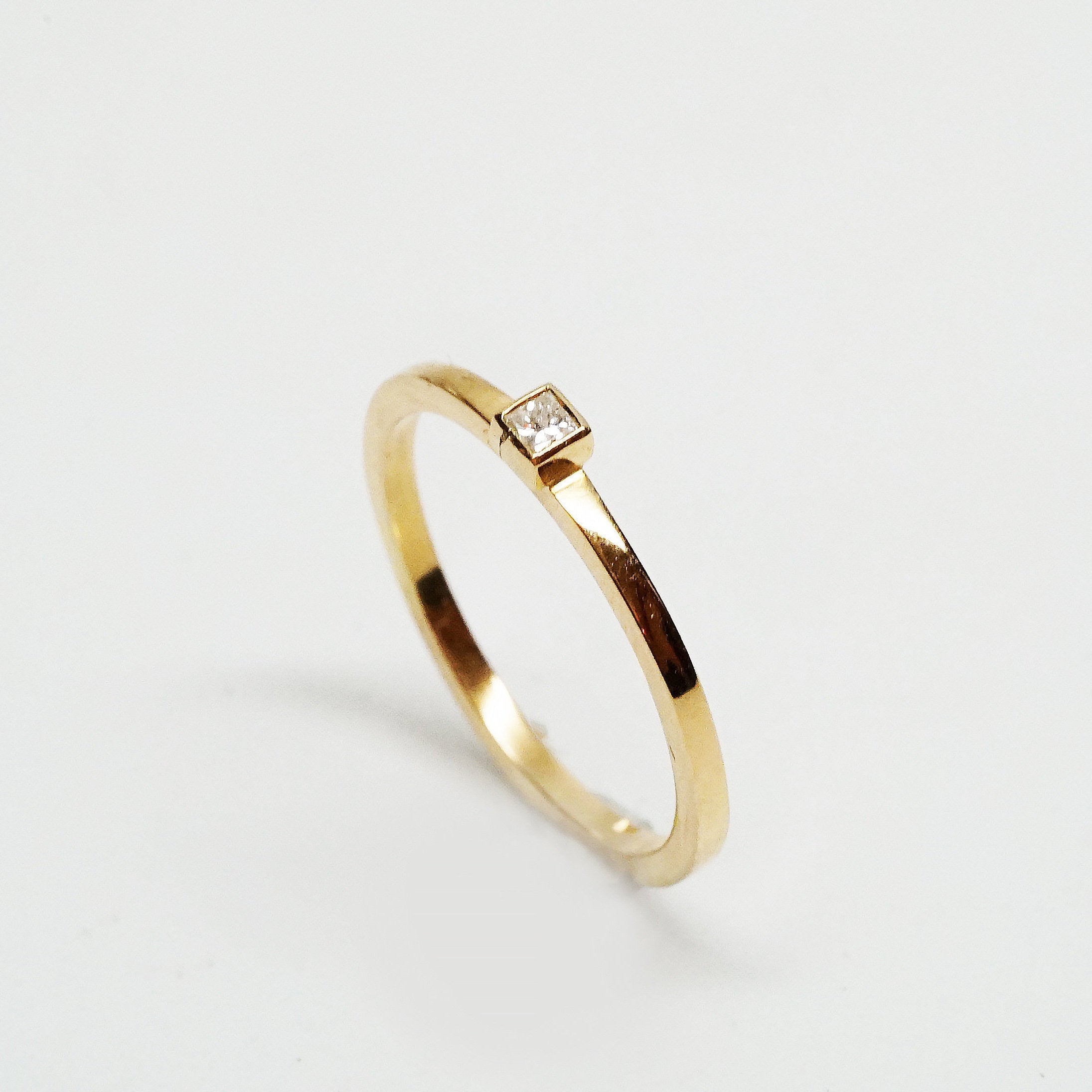 18KT Yellow gold Princess Solitaire Diamond Unique Dainty Ring