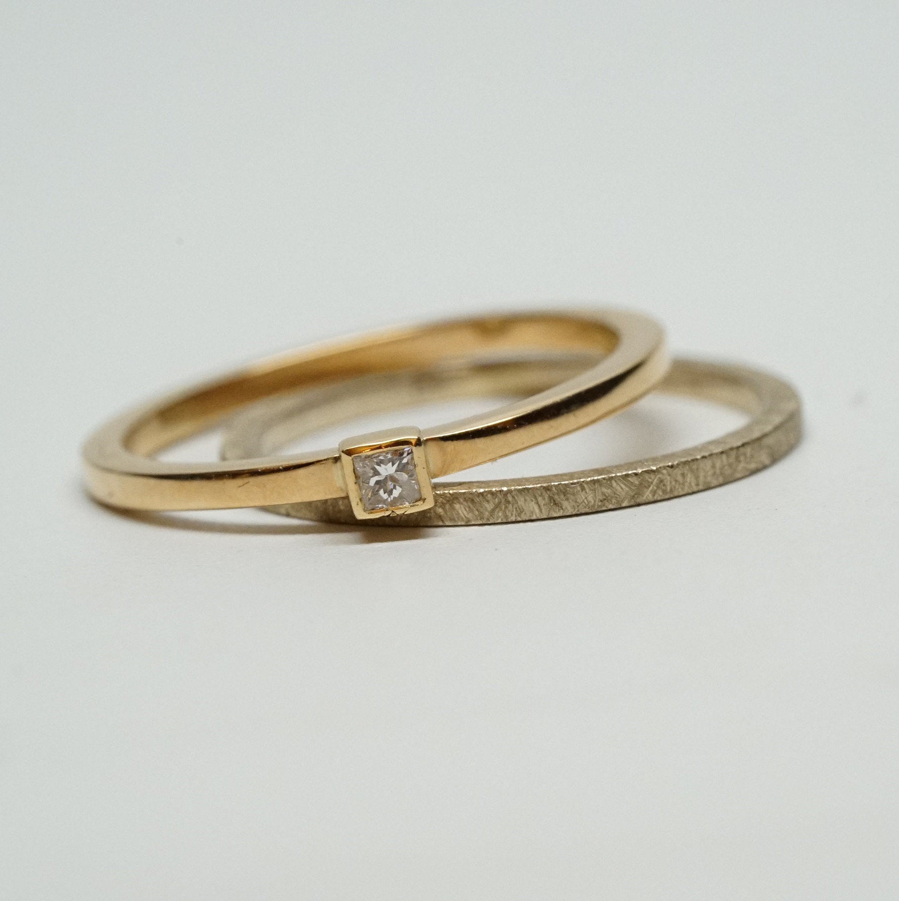 2 18KT Yellow gold Princess Solitaire Diamond Unique Ring